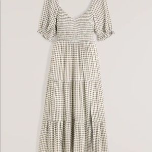 Abercrombie short sleeve smocked dress xxs